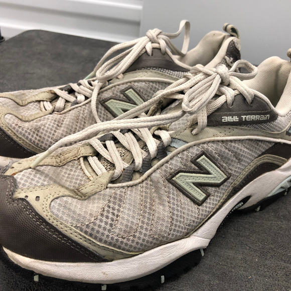 New Balance 607 New Balance 607 Sneakers Size 8.5D - Picture 3 of 8